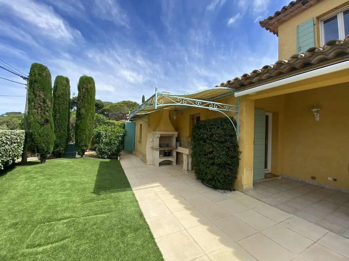 Maison Avec Piscine Couverte Et Terrasse Barbecue - 6 Couchages - Sainte Maxime - Fr-1-226-311 Ferienhaus