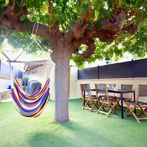 Charmante Maison Centre-ville Sainte-maxime, Plages à 2 Pas Hébergement de vacances