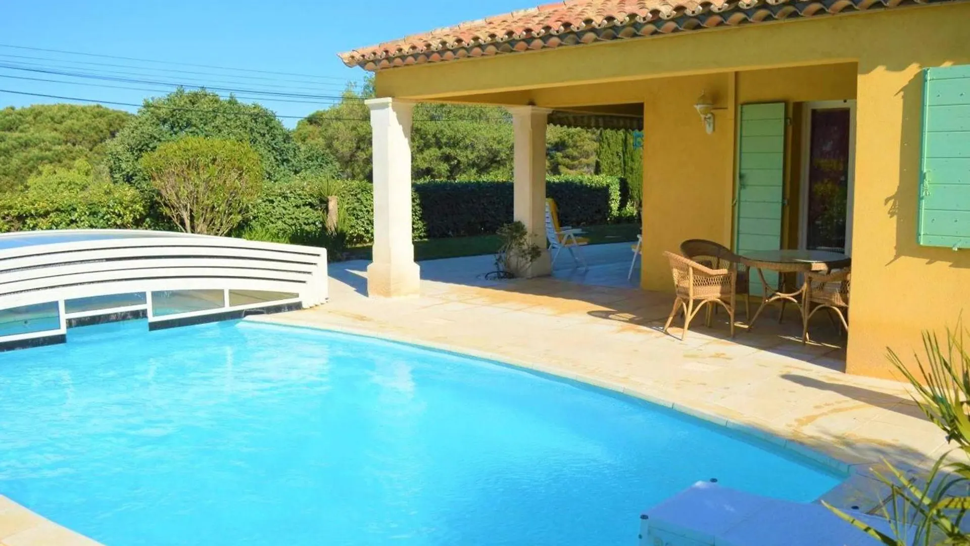 Maison Avec Piscine Couverte Et Terrasse Barbecue - 6 Couchages - Sainte Maxime - Fr-1-226-311